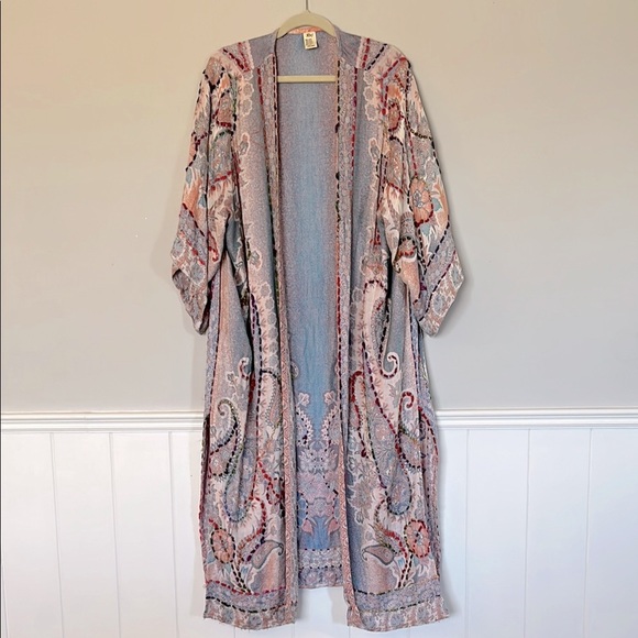 Raj Floral Embroidered Long Kimono OS - Picture 2 of 7